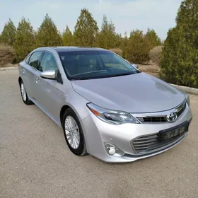 Toyota Avalon 2013