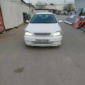 Opel Astra 2002