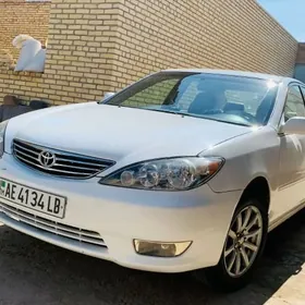 Toyota Camry 2003
