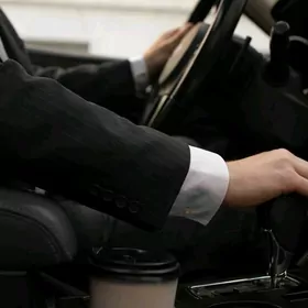 водитель suruji (voditel)