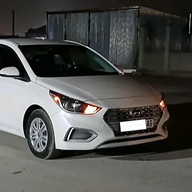 Hyundai Accent 2022