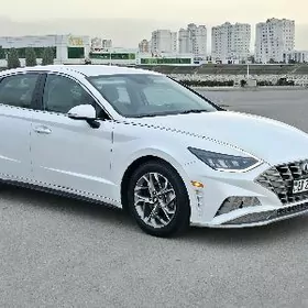 Hyundai Sonata 2021