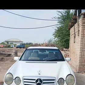 Mercedes-Benz C320 1996