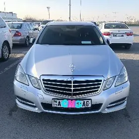 Mercedes-Benz E350 2011