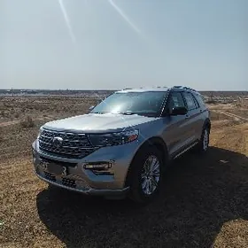 Ford Explorer 2021