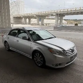 Toyota Avalon 2011