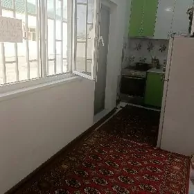 Gagarin yerewaniski 1 komnat