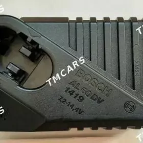 BOSCH  зарядка шурупаверт