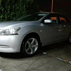 Nissan Sentra 2015