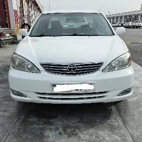 Toyota Camry 2003
