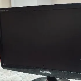 Monitor Samsung 18lik
