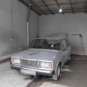 Lada 2107 2000