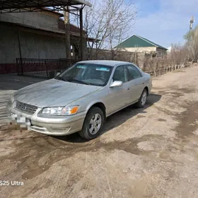 Toyota Camry 2000