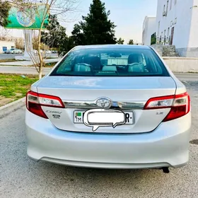 Toyota Camry 2013