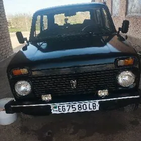 Lada Niva 1988