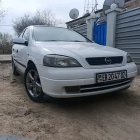 Opel Astra 2001