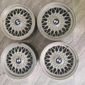 бмв Е34 диска