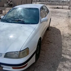 Toyota Corona 1995