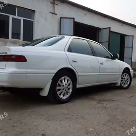 Toyota Camry 1998