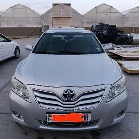 Toyota Camry 2011