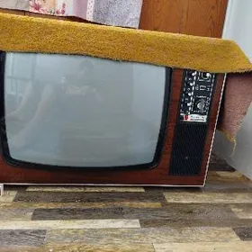 телевизор Лазурь 714