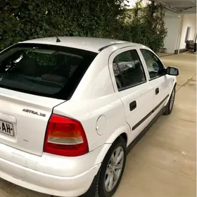 Opel Astra 1999