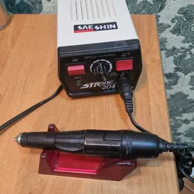 Маникюрные принадлежности