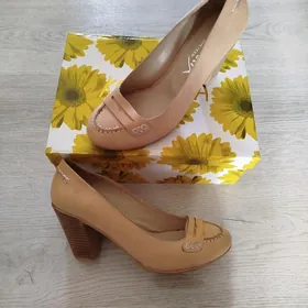 кросовки шлепки