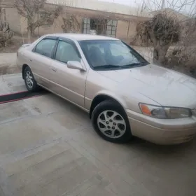 Toyota Camry 1998