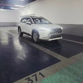 Toyota Corolla Cross 2024