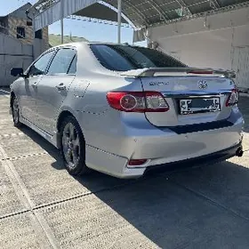 Toyota Corolla 2011