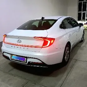 Hyundai Sonata 2021