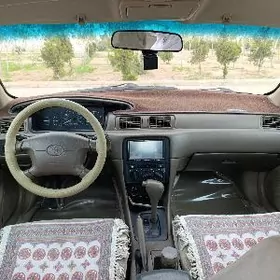 Toyota Camry 1999