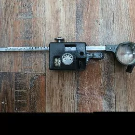 ПОЛЯРНЫЙ ПЛАНИМЕТР