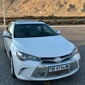 Toyota Camry 2017