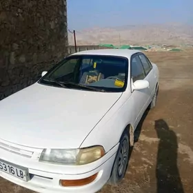 Toyota Carina 1995