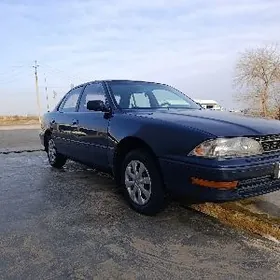 Toyota Camry 1993