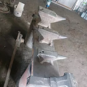 сандал тиска