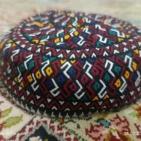 Ýomut börük Tahýa