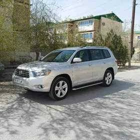 Toyota Highlander 2010