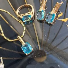 Komplekt gulakhalka yuzuk klon