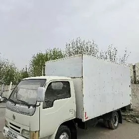 Mitsubishi Canter 2009