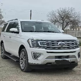 Ford Expedition 2021