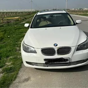 BMW E60 2004