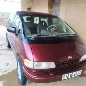 Toyota Previa 1993