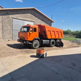 Kamaz 6520 2013