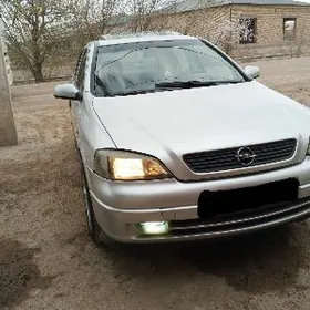Opel Astra 2002