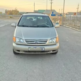 Toyota Sienna 2000