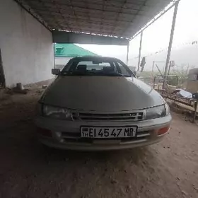 Toyota Carina 1993