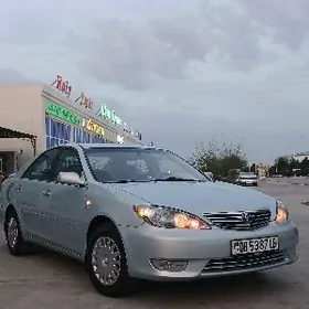Toyota Camry 2005